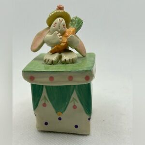 Vintage Rabbit Ceramic Box Bunny Carrot Green Cream